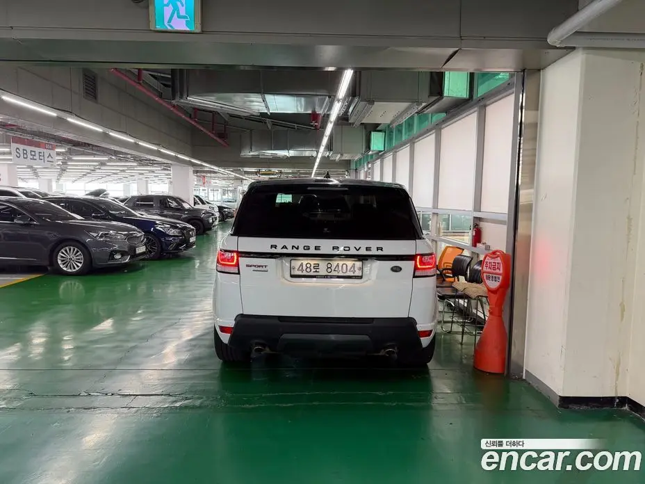Land Rover Range Rover Sport 2017 3.0 автомат (гидро), фото 3