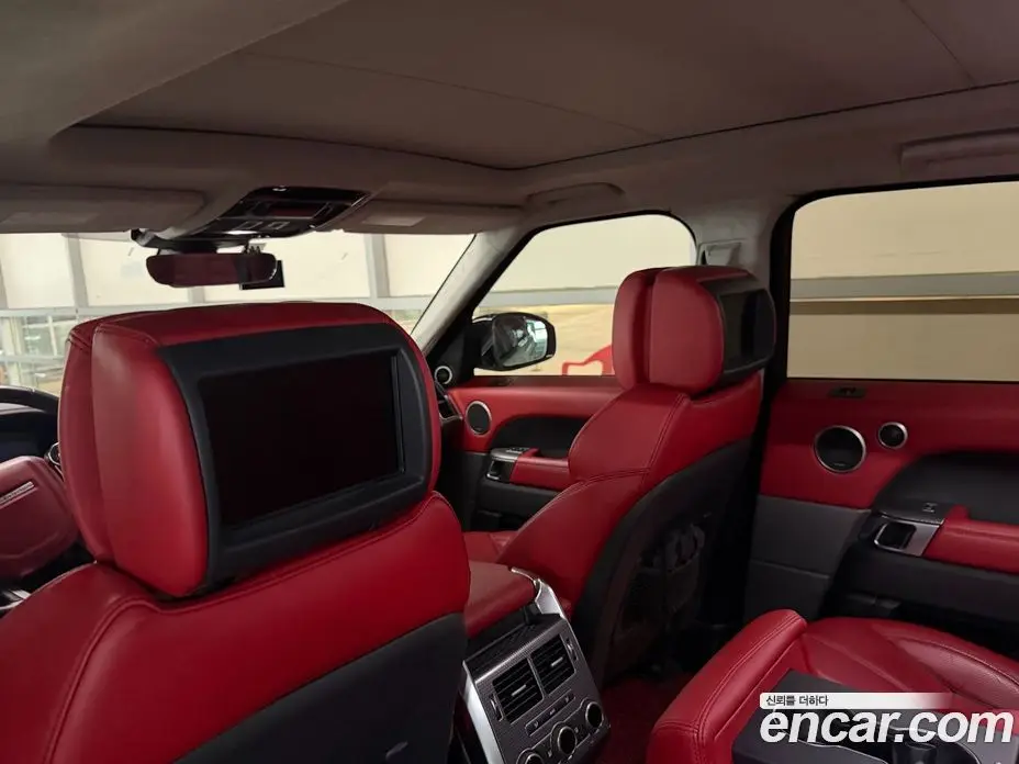 Land Rover Range Rover Sport 2017 3.0 автомат (гидро), фото 8