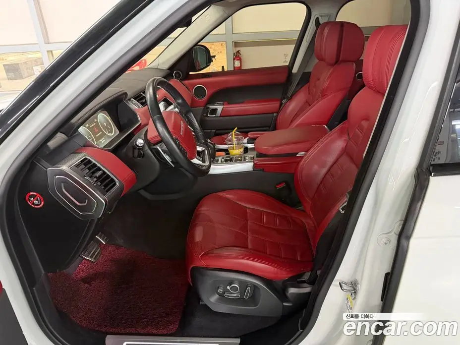 Land Rover Range Rover Sport 2017 3.0 автомат (гидро), фото 9