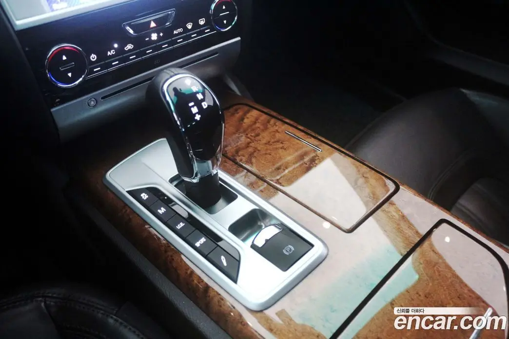 Maserati Quattroporte 2016 3.0 автомат (гидро), фото 18