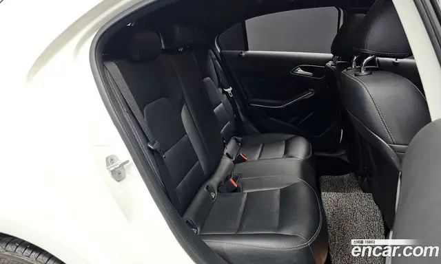 Mercedes-Benz A-Class 2016 1.6 автомат (гидро), миниатюра 11