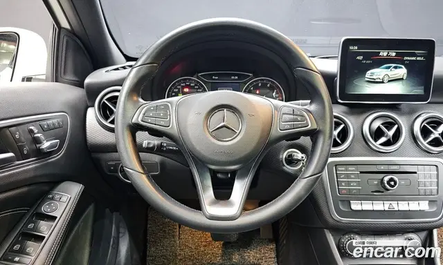 Mercedes-Benz A-Class 2016 1.6 автомат (гидро), миниатюра 12