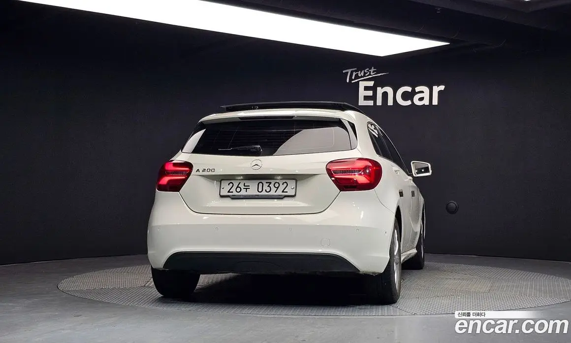 Mercedes-Benz A-Class 2016 1.6 автомат (гидро), фото 4