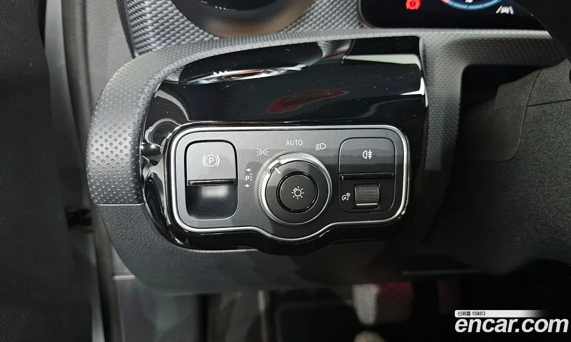 Mercedes-Benz A-Class 2022 2.0 автомат (гидро), фото 18
