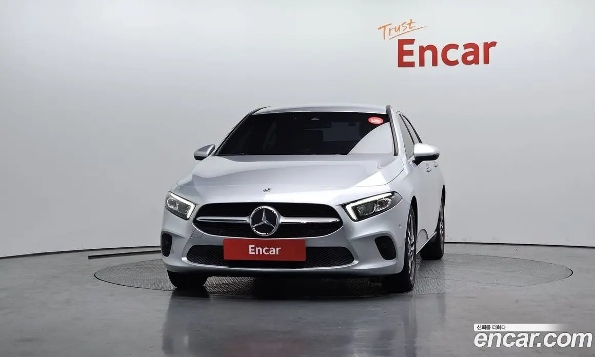 Mercedes-Benz A-Class 2022 2.0 автомат (гидро), фото 3