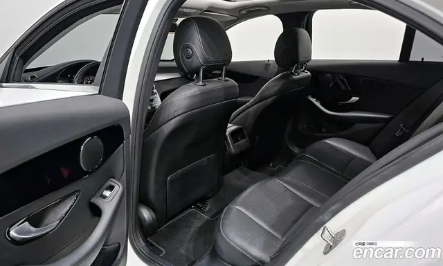 Mercedes-Benz C-Class 2018 2.0 автомат (гидро), миниатюра 12
