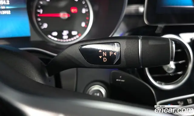 Mercedes-Benz C-Class 2020 1.9 автомат (гидро), миниатюра 12