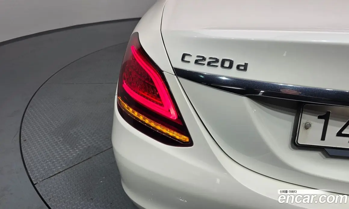 Mercedes-Benz C-Class 2020 1.9 автомат (гидро), фото 9