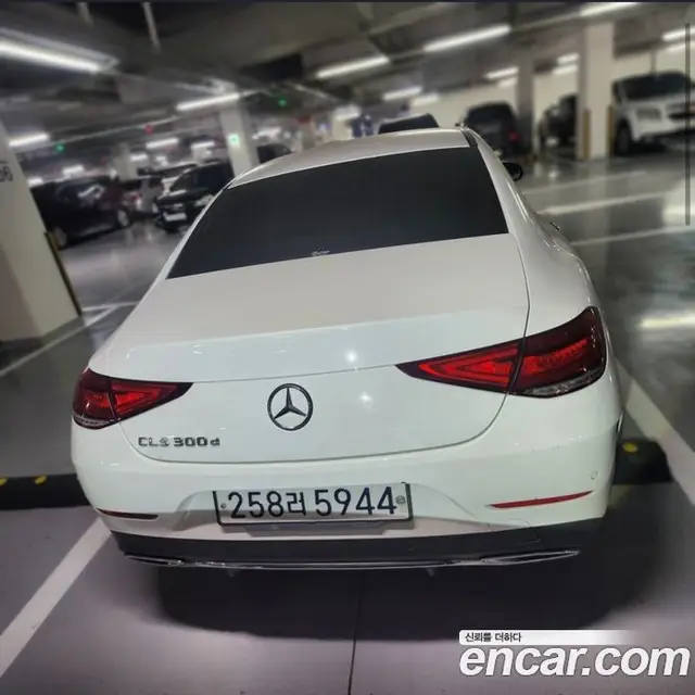 Mercedes-Benz CLS-Class 2020 1.9 автомат (гидро), миниатюра 2