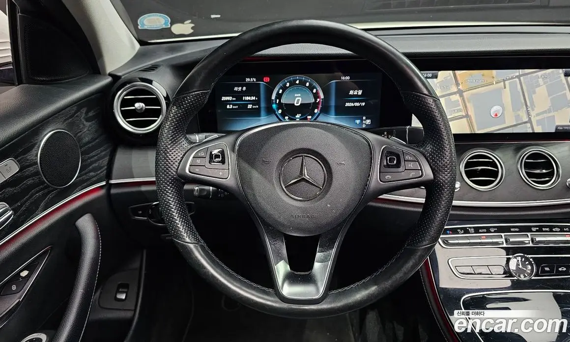 Mercedes-Benz E-Class 2016 2.0 автомат (гидро), фото 13