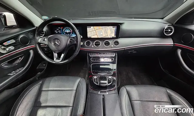 Mercedes-Benz E-Class 2016 2.0 автомат (гидро), миниатюра 7