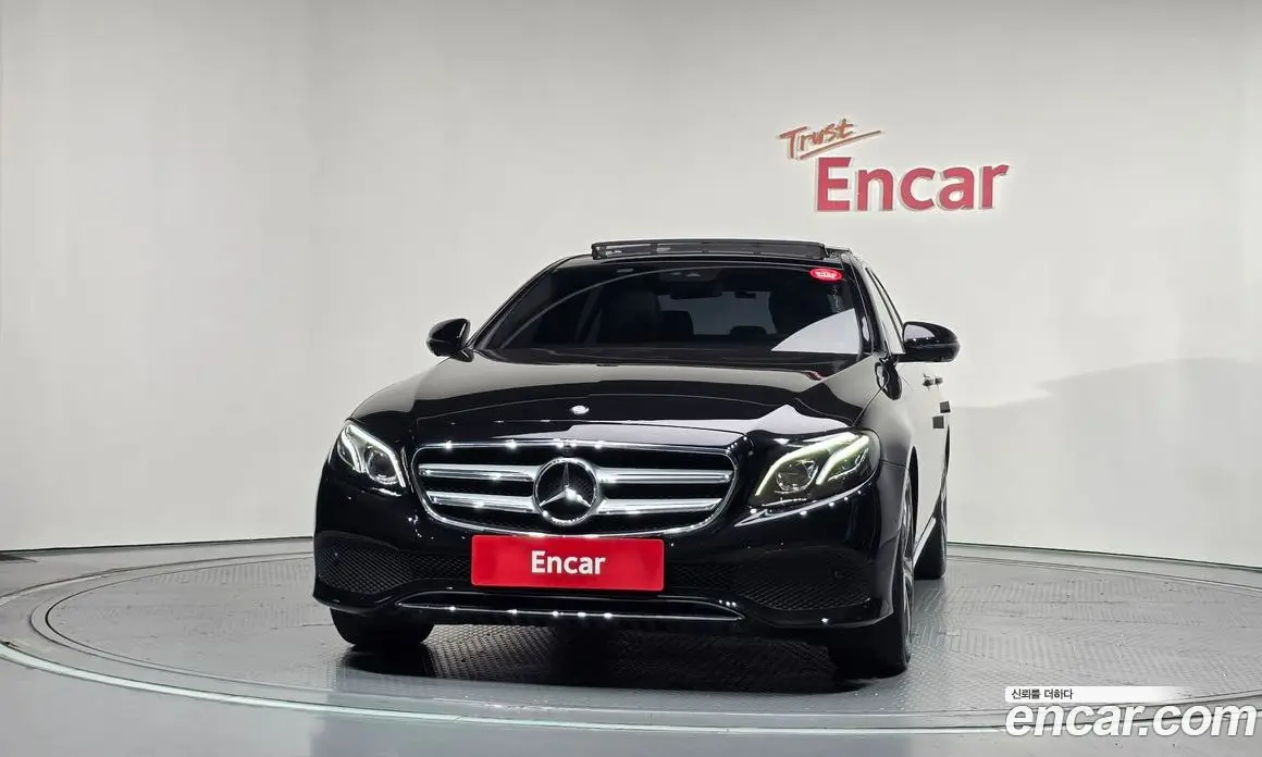 Mercedes-Benz E-Class 2016 2.0 автомат (гидро), фото 3