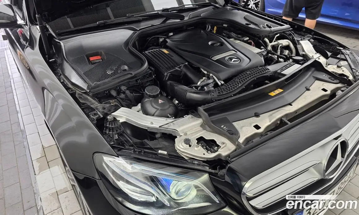 Mercedes-Benz E-Class 2016 2.0 автомат (гидро), фото 6