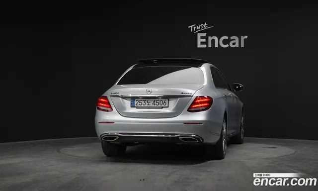 Mercedes-Benz E-Class 2017 3.0 автомат (гидро), миниатюра 4 Mercedes-Benz E-Class 2017 3.0 автомат (гидро), миниатюра 4