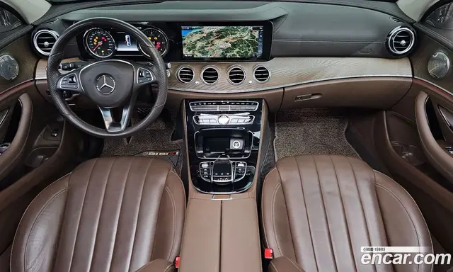 Mercedes-Benz E-Class 2017 1.9 автомат (гидро), миниатюра 7