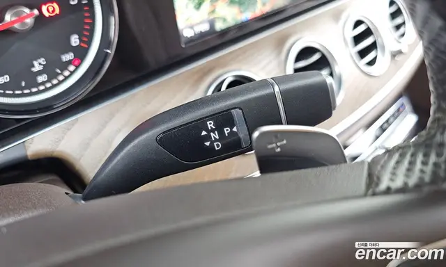 Mercedes-Benz E-Class 2017 1.9 автомат (гидро), миниатюра 9