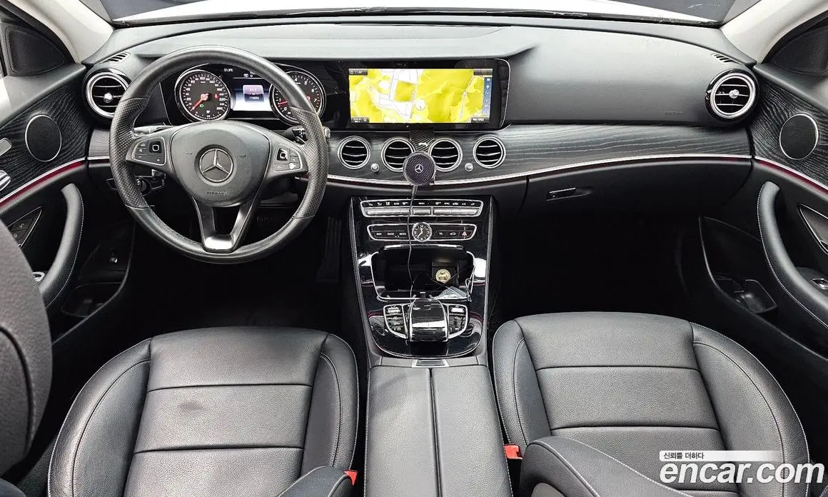 Mercedes-Benz E-Class 2017 2.0 автомат (гидро), фото 10