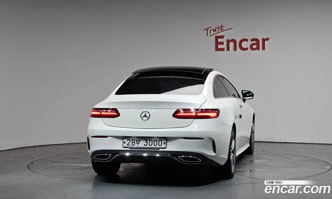 Mercedes-Benz E-Class 2017 1.9 автомат (гидро), фото 3