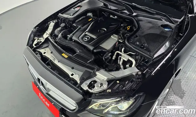 Mercedes-Benz E-Class 2017 2.0 автомат (гидро), миниатюра 6