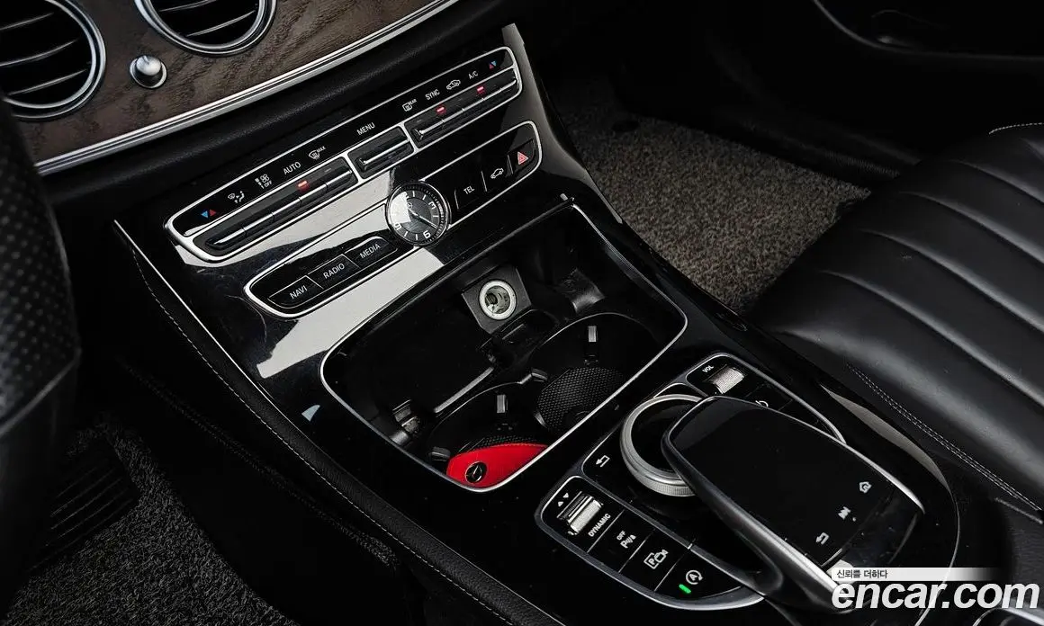 Mercedes-Benz E-Class 2017 1.9 автомат (гидро), фото 17
