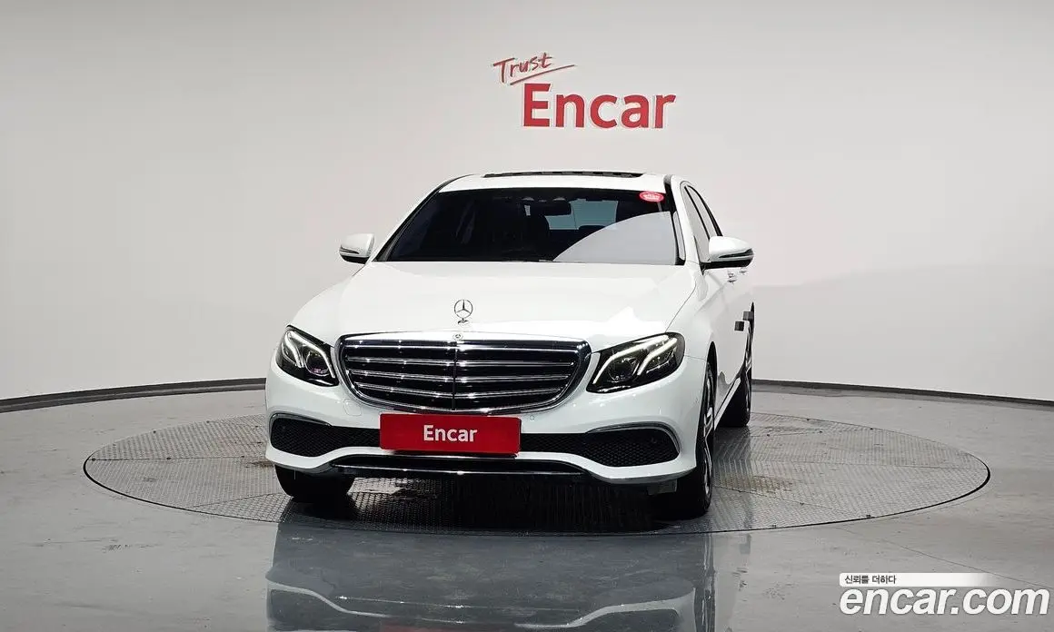 Mercedes-Benz E-Class 2017 1.9 автомат (гидро), фото 3