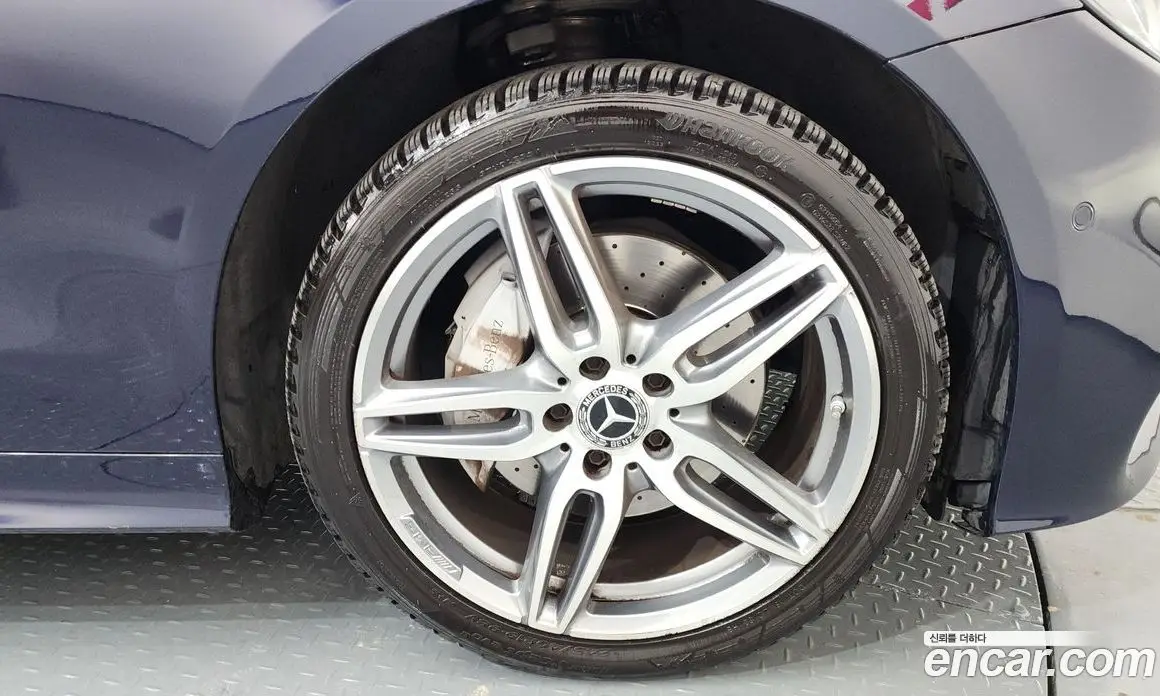 Mercedes-Benz E-Class 2018 1.9 автомат (гидро), фото 5