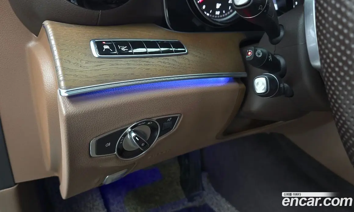 Mercedes-Benz E-Class 2018 1.9 автомат (гидро), фото 26