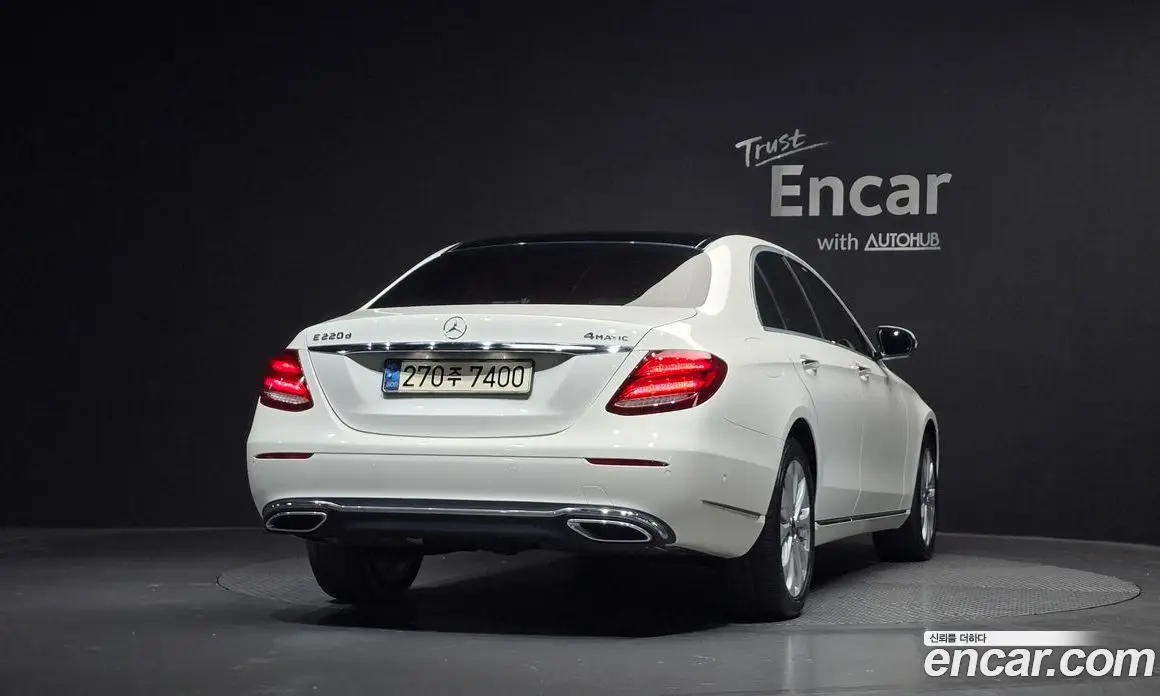 Mercedes-Benz E-Class 2018 1.9 автомат (гидро), фото 4