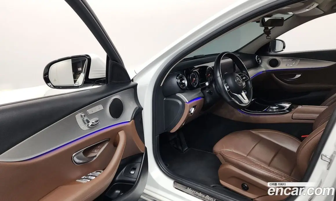 Mercedes-Benz E-Class 2018 2.0 автомат (гидро), фото 13