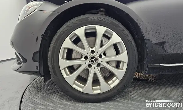 Mercedes-Benz E-Class 2018 2.0 автомат (гидро), миниатюра 5