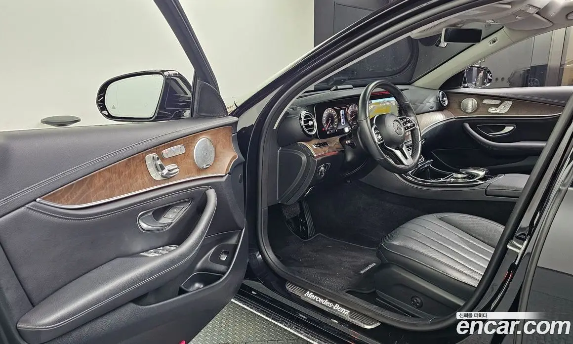 Mercedes-Benz E-Class 2018 2.0 автомат (гидро), фото 10