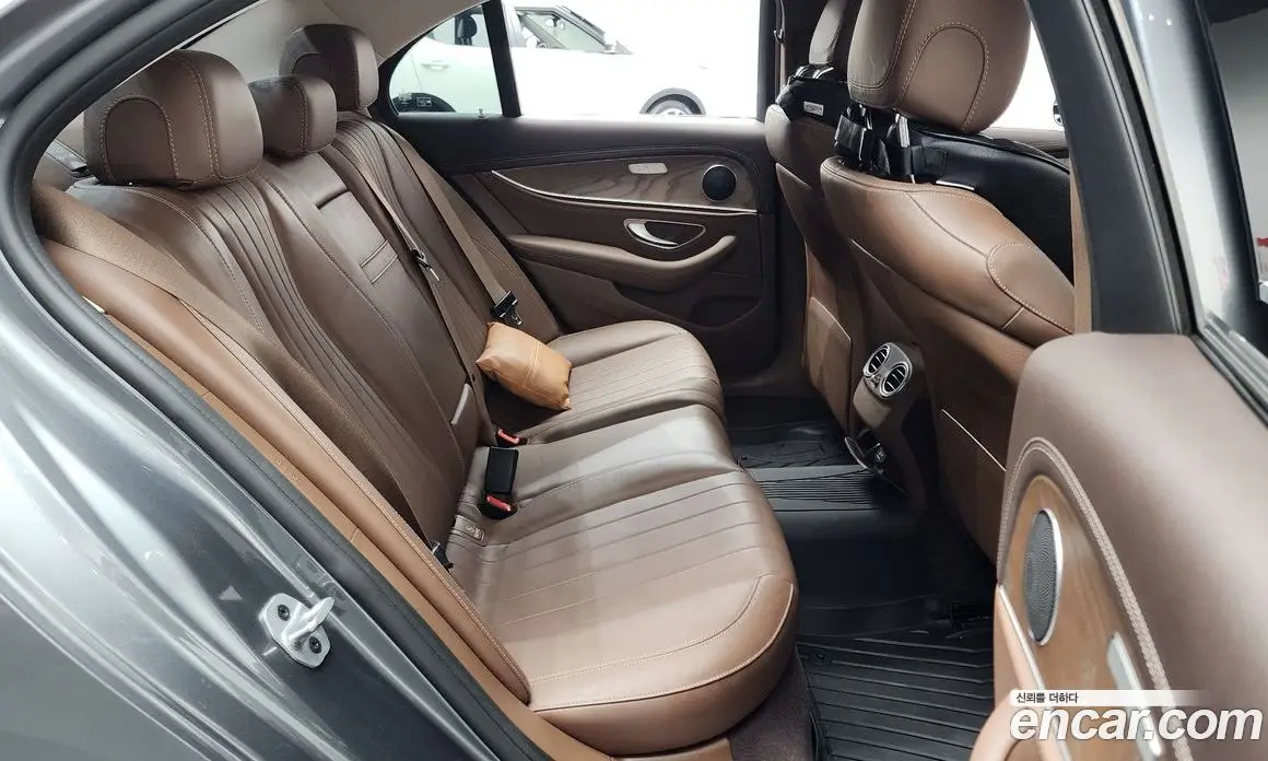 Mercedes-Benz E-Class 2019 1.9 автомат (гидро), фото 17