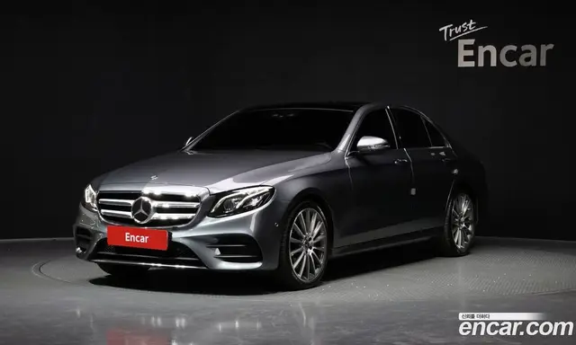 Mercedes-Benz E-Class 2019 2.0 автомат (гидро), миниатюра 1