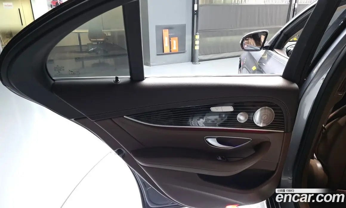 Mercedes-Benz E-Class 2020 3.0 автомат (гидро), фото 15