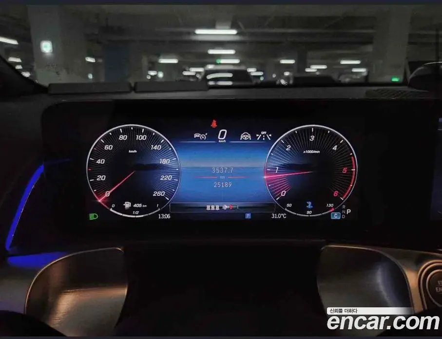 Mercedes-Benz GLB-Class 2024 1.9 автомат (гидро), фото 16