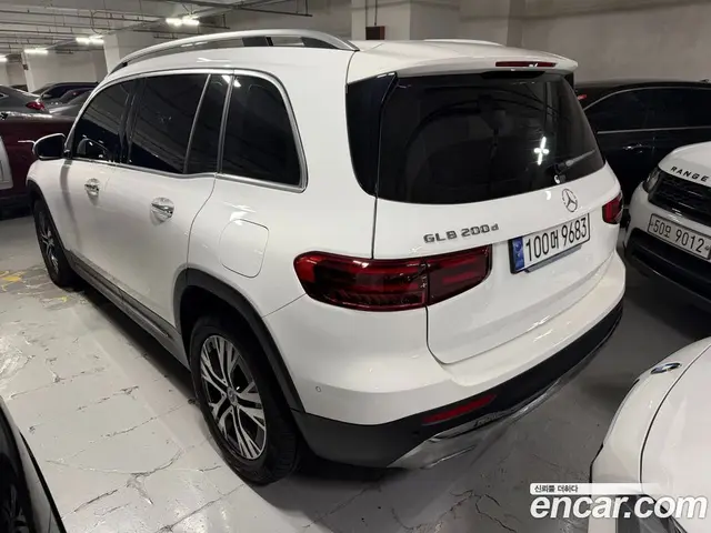 Mercedes-Benz GLB-Class 2024 1.9 автомат (гидро), миниатюра 6