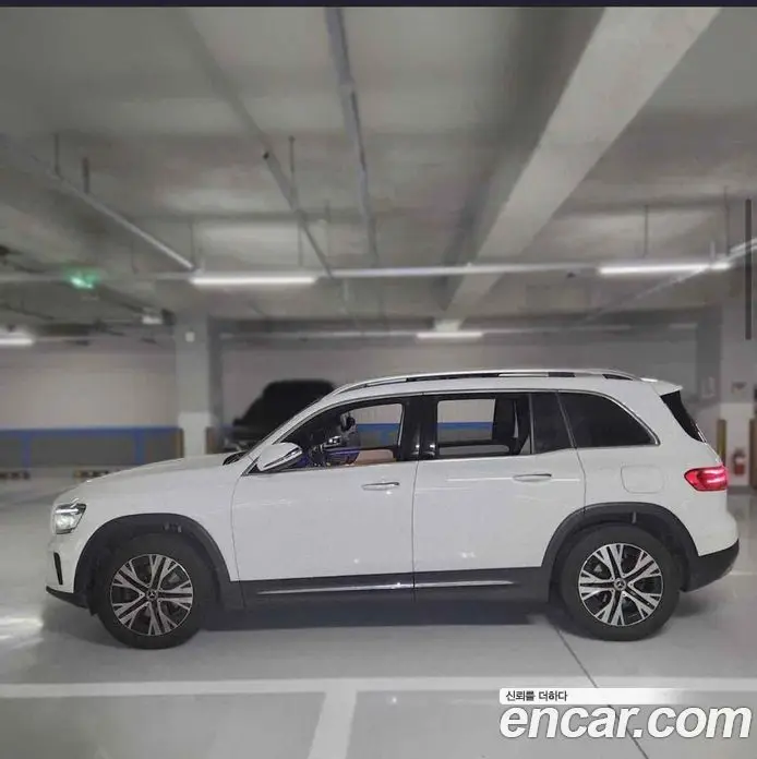 Mercedes-Benz GLB-Class 2024 1.9 автомат (гидро), фото 7