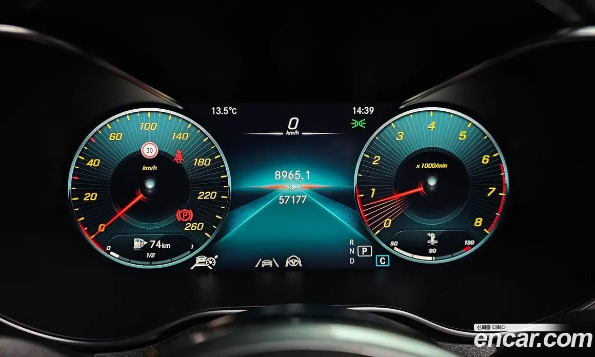 Mercedes-Benz GLC-Class 2022 2.0 автомат (гидро), фото 8