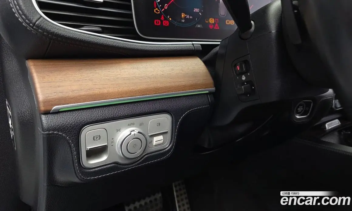 Mercedes-Benz GLE-Class 2019 3.0 автомат (гидро), фото 25