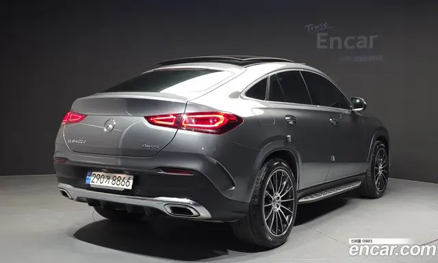 Mercedes-Benz GLE-Class 2022 2.9 автомат (гидро), миниатюра 2