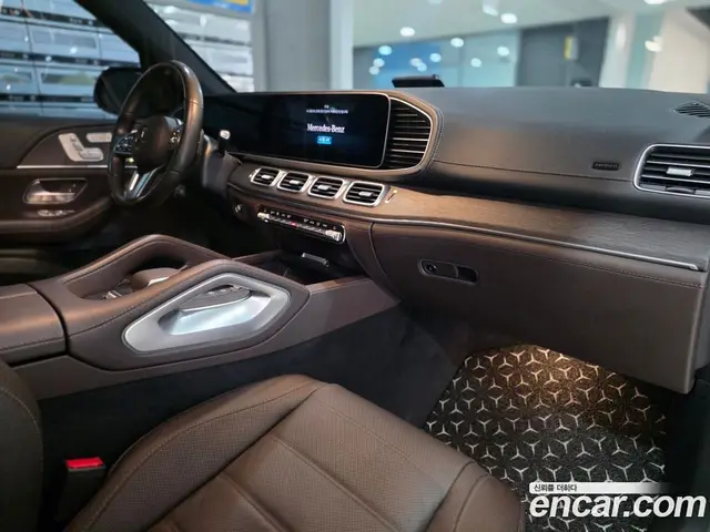Mercedes-Benz GLS-Class 2022 2.9 автомат (гидро), миниатюра 7