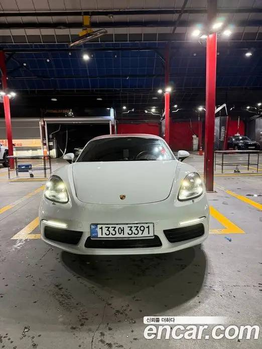 Porsche 718, 2017, 144 000 км