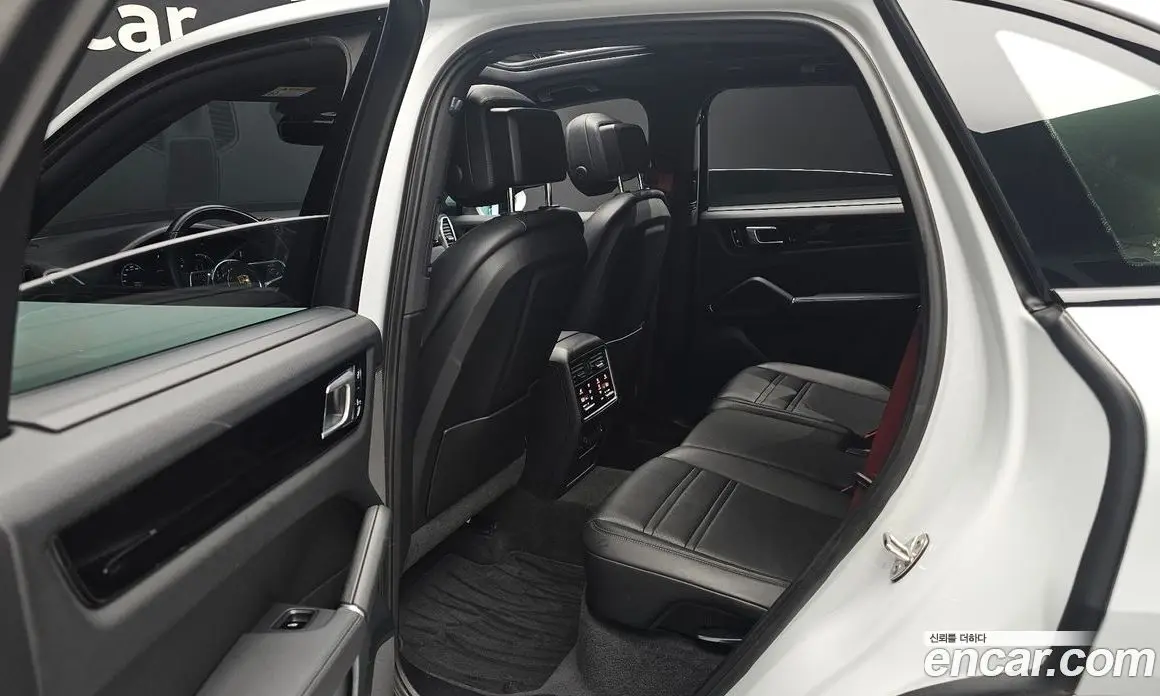 Porsche Cayenne 2019 3.0 автомат (гидро), фото 12