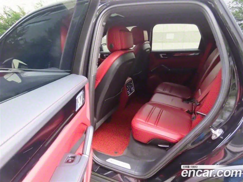 Porsche Cayenne 2021 3.0 автомат (гидро), фото 13