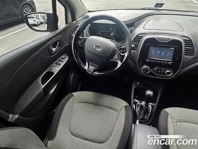Renault (Samsung) QM3 2014 1.5 автомат (гидро), миниатюра 6