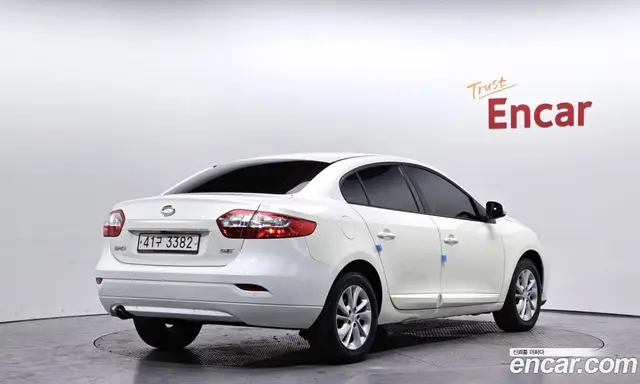 Renault (Samsung) SM3 2014 1.6 автомат (гидро), миниатюра 2 Renault (Samsung) SM3 2014 1.6 автомат (гидро), миниатюра 2