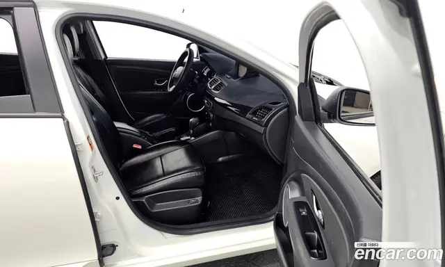 Renault (Samsung) SM3 2014 1.6 автомат (гидро), миниатюра 11 Renault (Samsung) SM3 2014 1.6 автомат (гидро), миниатюра 11