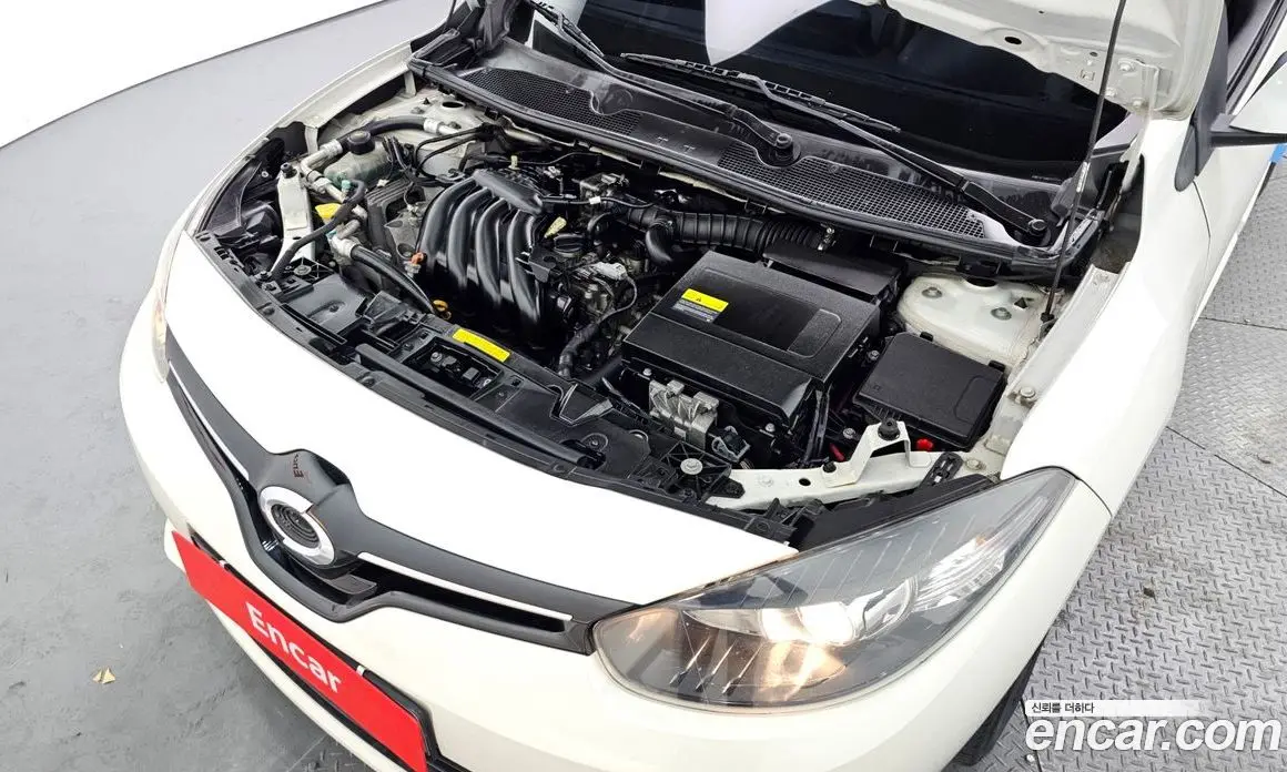 Renault (Samsung) SM3 2014 1.6 автомат (гидро), фото 6 Renault (Samsung) SM3 2014 1.6 автомат (гидро), фото 6