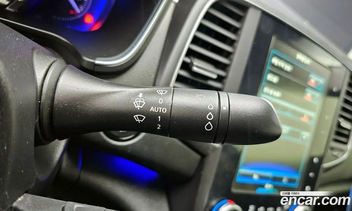 Renault (Samsung) SM6 2016 2.0 автомат (гидро), фото 18 Renault (Samsung) SM6 2016 2.0 автомат (гидро), фото 18