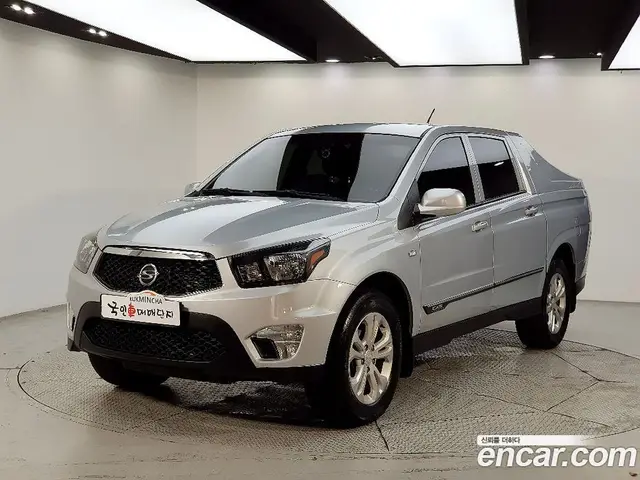 SsangYong Korando 2015 2.0 автомат (гидро), миниатюра 1